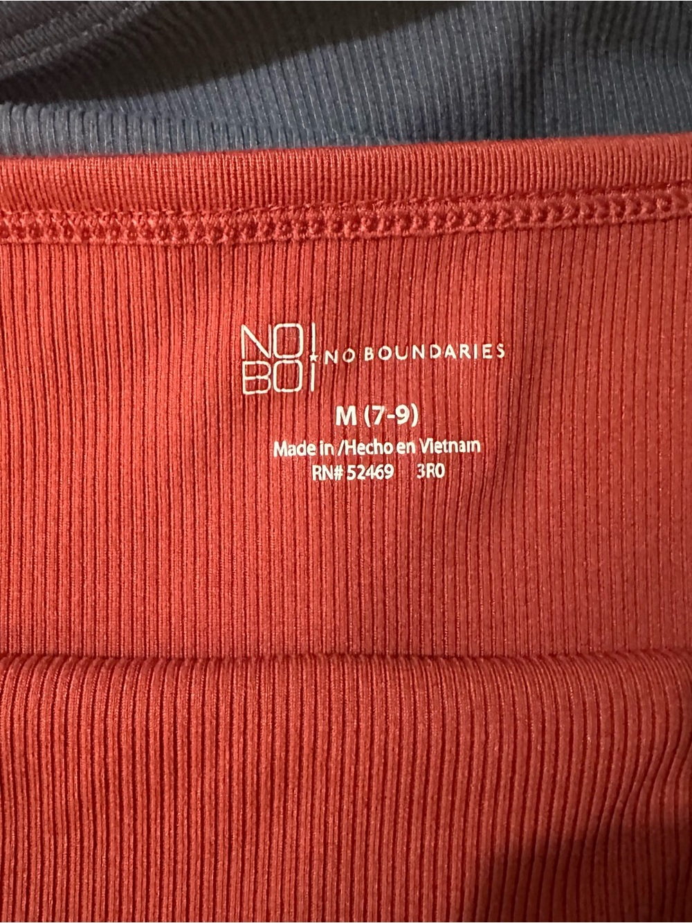 4 Ribbed Tank Tops - Picture 3 of 3